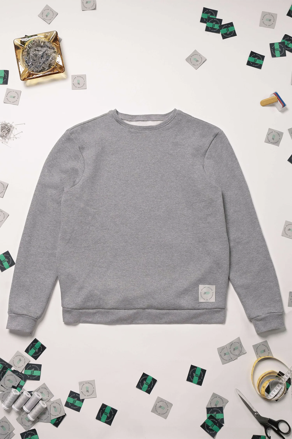 LOHEN CREW NECK PLAN CUT＆SEW Classic Crewneck Pattern - Sewing Pattern and Instructions