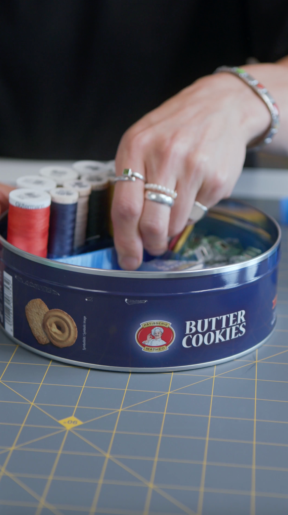 Cookie Tin Sewing Organizer